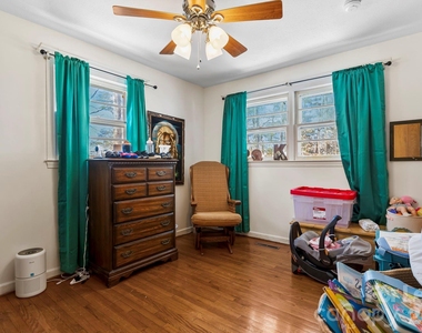11 N Marley Drive - Photo Thumbnail 18
