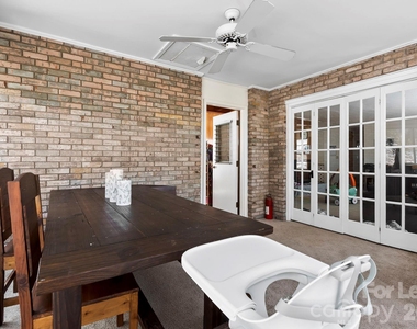 11 N Marley Drive - Photo Thumbnail 13