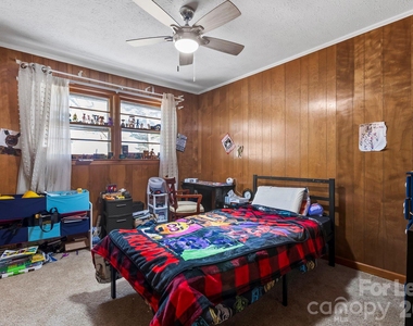 11 N Marley Drive - Photo Thumbnail 16