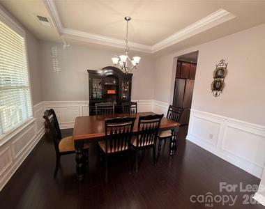 103 Farmers Folly Drive - Photo Thumbnail 2