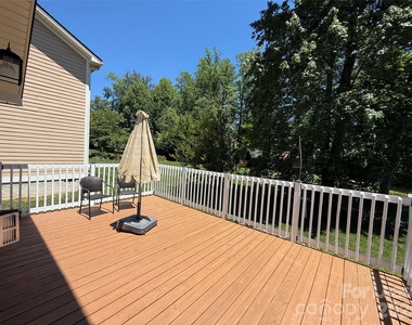114 Fairway View Drive - Photo Thumbnail 14