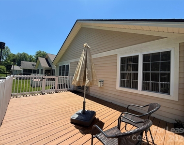 114 Fairway View Drive - Photo Thumbnail 15