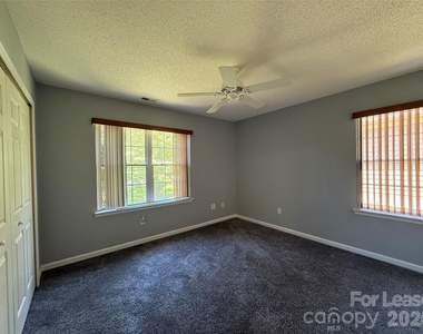 114 Fairway View Drive - Photo Thumbnail 10