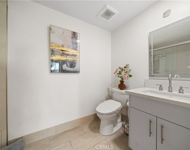 1598 Long Beach - Photo Thumbnail 12
