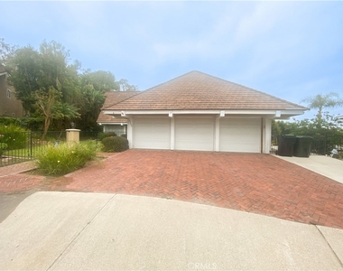 20692 Cottonwood - Photo Thumbnail 1