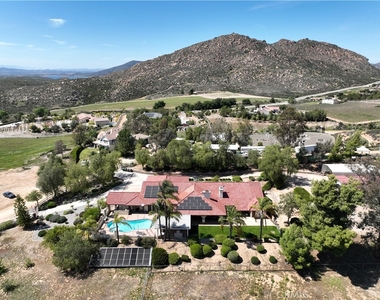 38580 Ganson Place - Photo Thumbnail 6