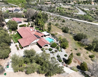 38580 Ganson Place - Photo Thumbnail 7