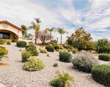 38580 Ganson Place - Photo Thumbnail 5