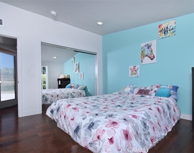 4347 Coronet Drive - Photo Thumbnail 17