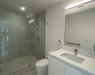 5111 Ocean Front Walk - Photo Thumbnail 10
