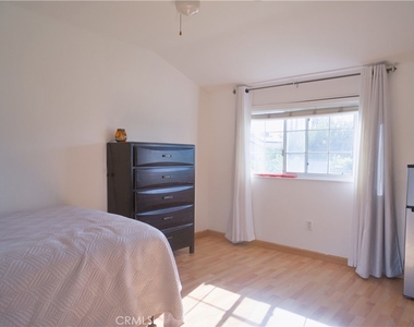1312 Durham Street - Photo Thumbnail 1