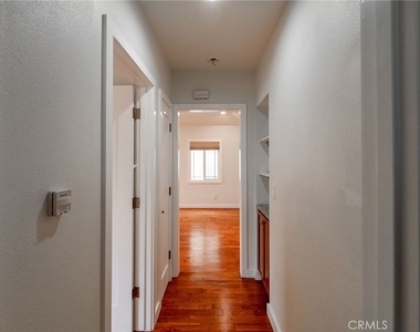 1418 Ellsmere Avenue - Photo Thumbnail 13