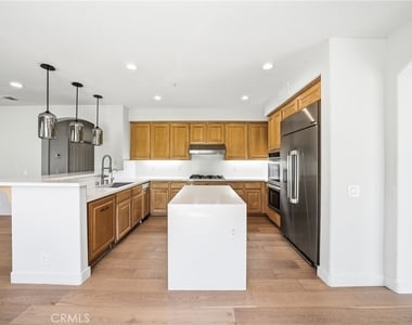 3844 Rock Hampton Drive - Photo Thumbnail 7