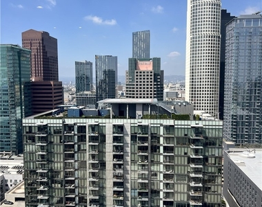 801 S Grand - Photo Thumbnail 10