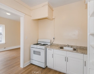 301 Witmer Street - Photo Thumbnail 6