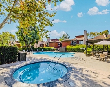 4821 Maytime Lane - Photo Thumbnail 17