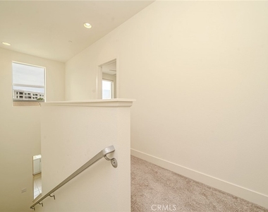 248 Rockefeller - Photo Thumbnail 15