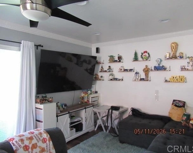 1091 Red Maple Drive - Photo Thumbnail 6