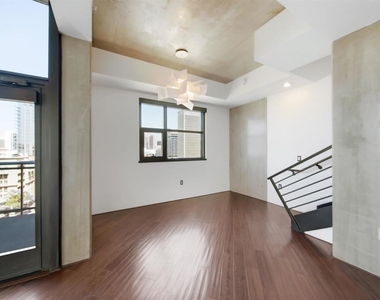 1494 Union Street - Photo Thumbnail 7