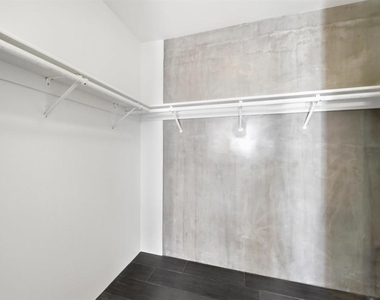 1494 Union Street - Photo Thumbnail 30