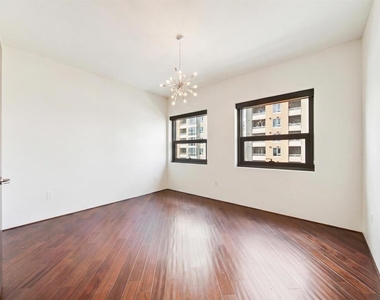 1494 Union Street - Photo Thumbnail 11