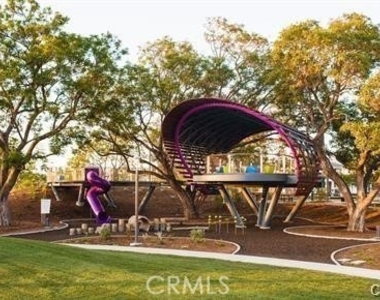 125 Cadence - Photo Thumbnail 13