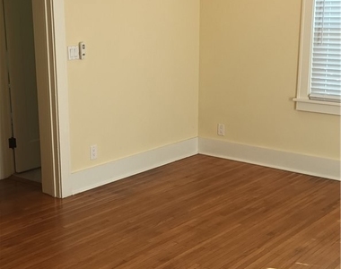 1513 1/2 E Ocean Avenue - Photo Thumbnail 4