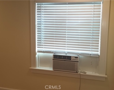 1513 1/2 E Ocean Avenue - Photo Thumbnail 1