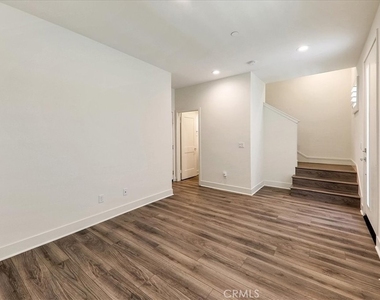 987 E Mason Lane - Photo Thumbnail 5