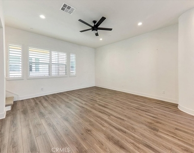987 E Mason Lane - Photo Thumbnail 16