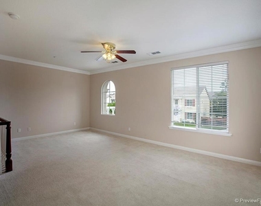 15175 Palomino Valley - Photo Thumbnail 19