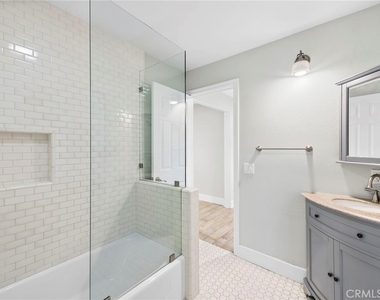 280 Aster Street - Photo Thumbnail 15