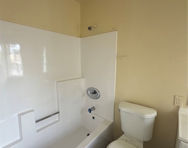 7947 Garfield - Photo Thumbnail 10