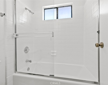 1321 Greenbriar Road - Photo Thumbnail 44
