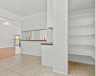 1321 Greenbriar Road - Photo Thumbnail 16