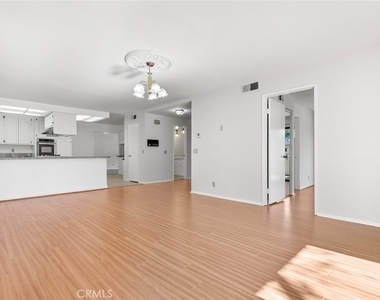 1321 Greenbriar Road - Photo Thumbnail 21