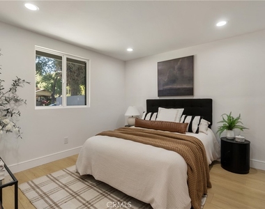 2706 S Cochran Street - Photo Thumbnail 12