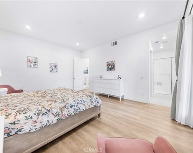 885 Poppy Court - Photo Thumbnail 22