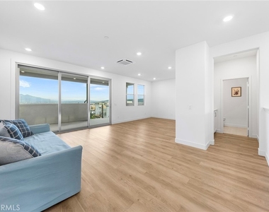 885 Poppy Court - Photo Thumbnail 32