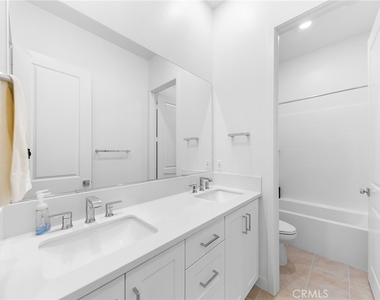 885 Poppy Court - Photo Thumbnail 28