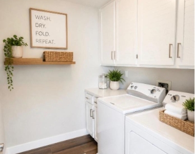 910 Vista Pointe - Photo Thumbnail 7