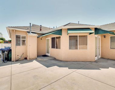 6335 W 85th Place - Photo Thumbnail 18