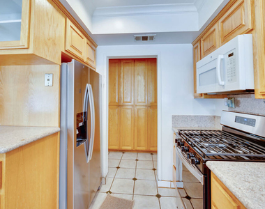 6335 W 85th Place - Photo Thumbnail 6