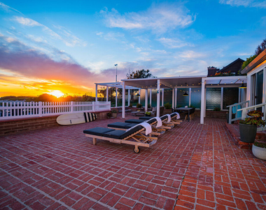 30830 Broad Beach Road - Photo Thumbnail 19
