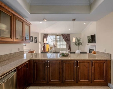 10617 Eastborne Avenue - Photo Thumbnail 3