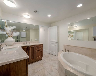10617 Eastborne Avenue - Photo Thumbnail 17