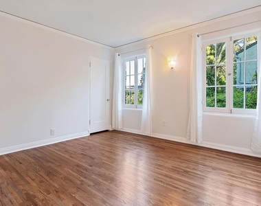 3486 Oak Glen Drive - Photo Thumbnail 13