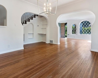 3486 Oak Glen Drive - Photo Thumbnail 6