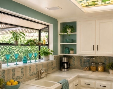 20617 Archwood Street - Photo Thumbnail 3