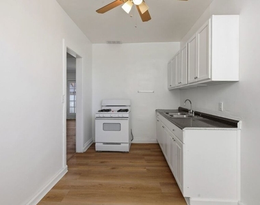 1021 N Mariposa Avenue - Photo Thumbnail 21